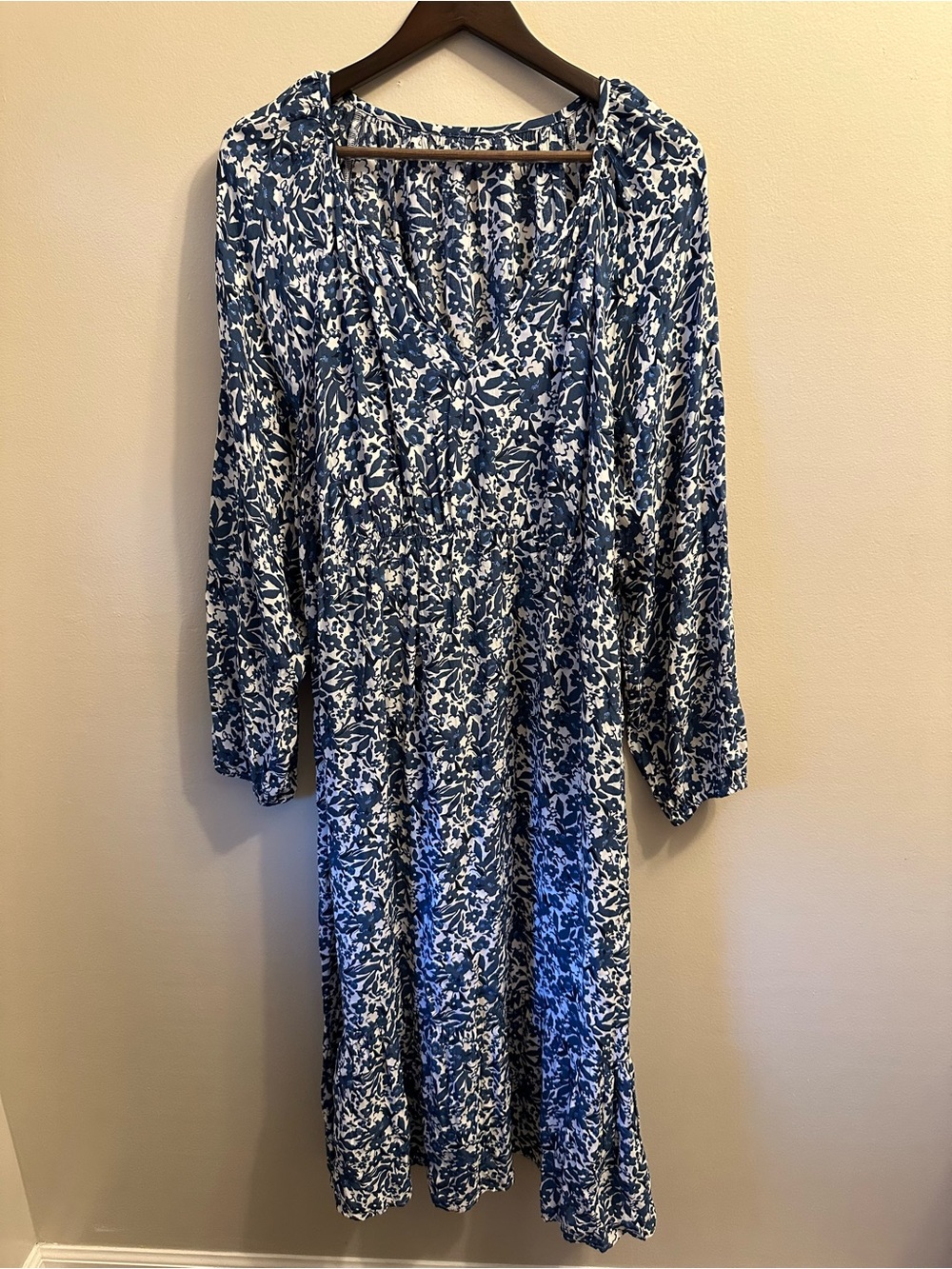 #335 Sonoma Blue and White Floral Long Sleeve Midi Dress
